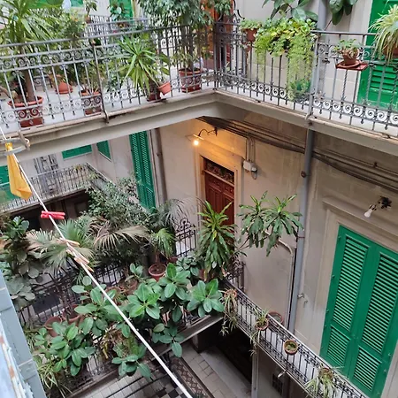 Mylittlehouse アパート